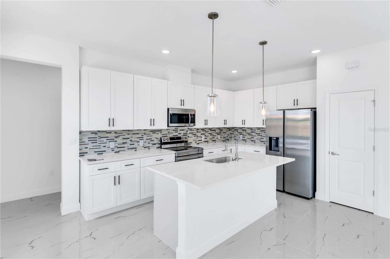 109 MAGNOLIA MANOR LN, LAKE PLACID, FL, 33852