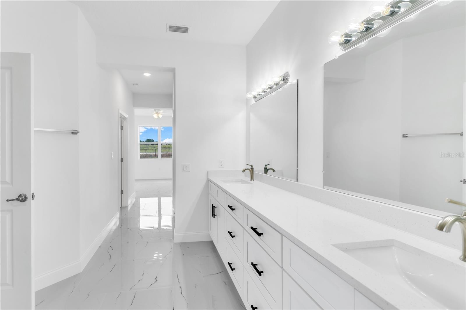 109 MAGNOLIA MANOR LN, LAKE PLACID, FL, 33852
