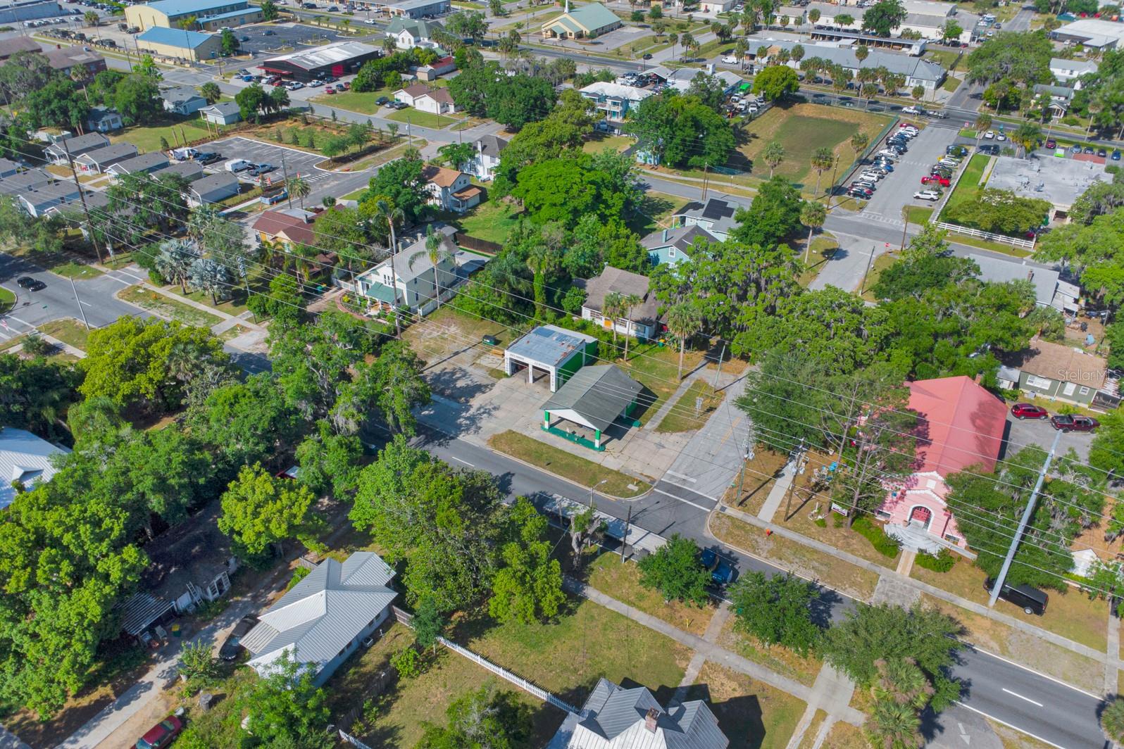 400 S GROVE ST, EUSTIS, FL, 32726