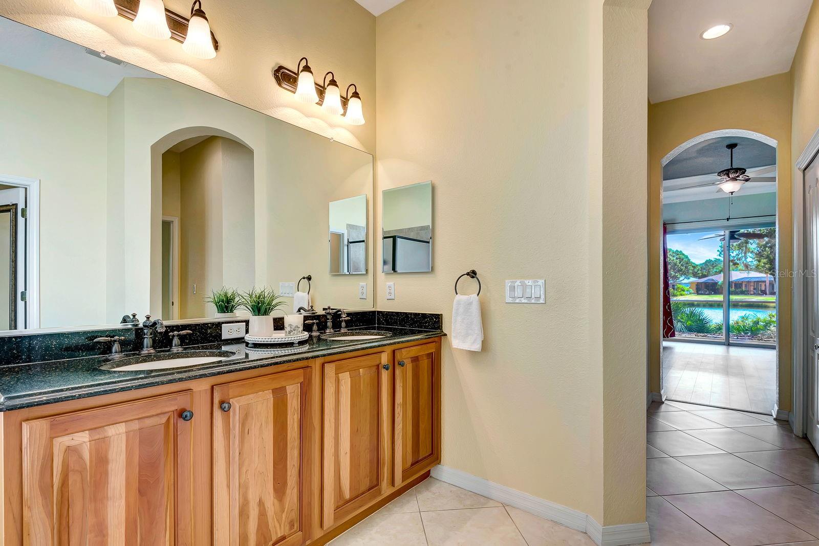 804 REGAL MANOR WAY, SUN CITY CENTER, FL, 33573