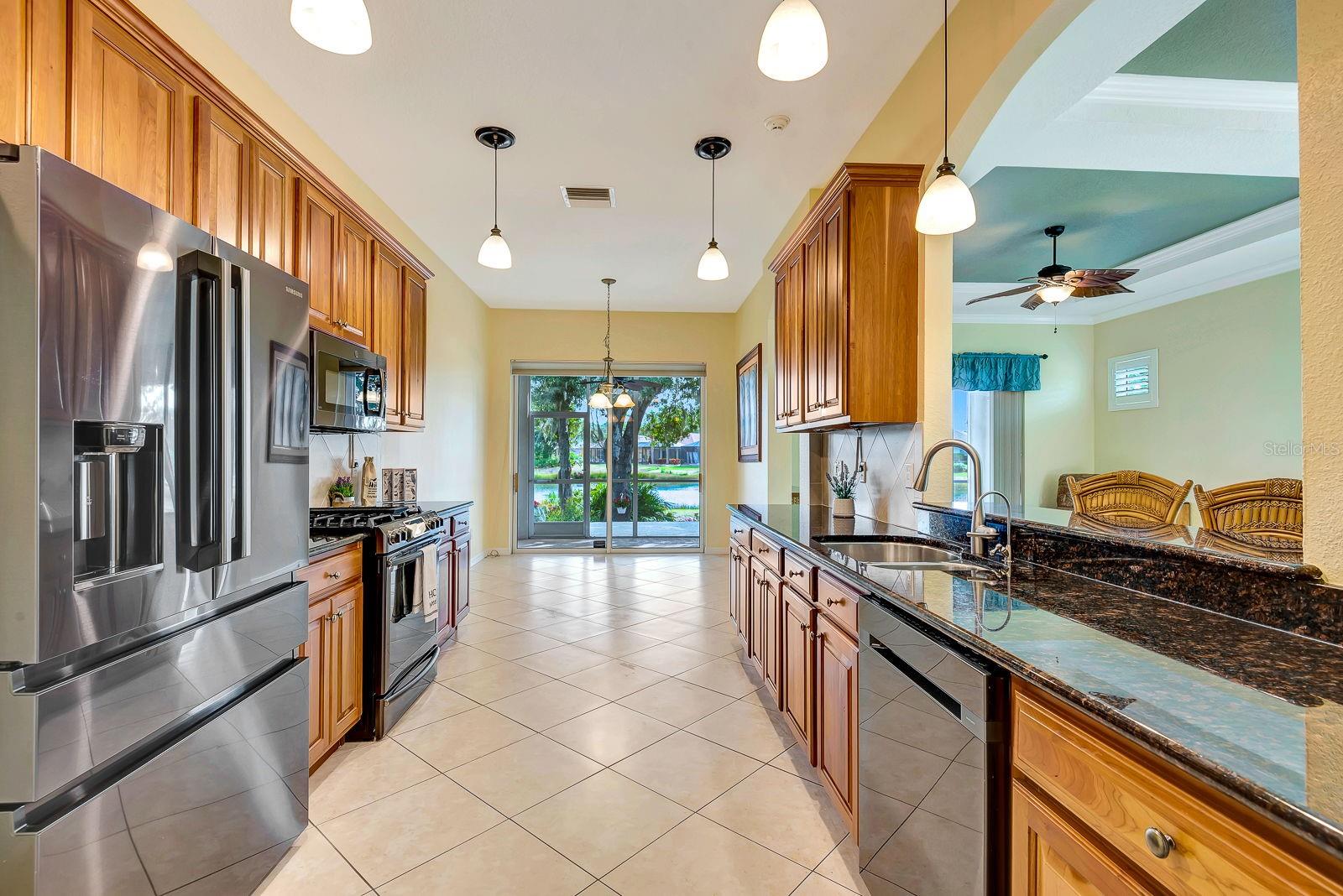 804 REGAL MANOR WAY, SUN CITY CENTER, FL, 33573