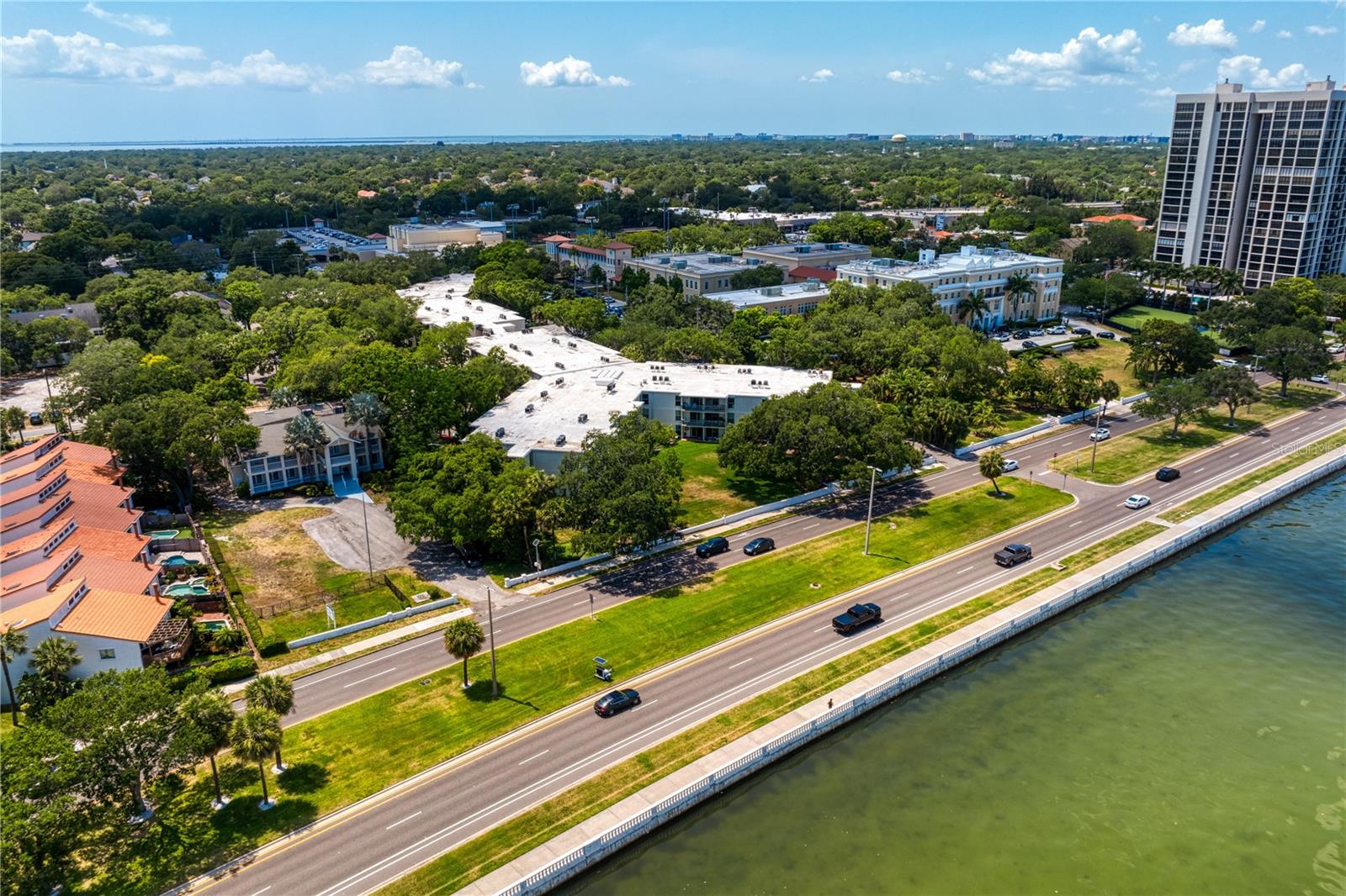 3325 BAYSHORE BLVD #E14, TAMPA, FL, 33629