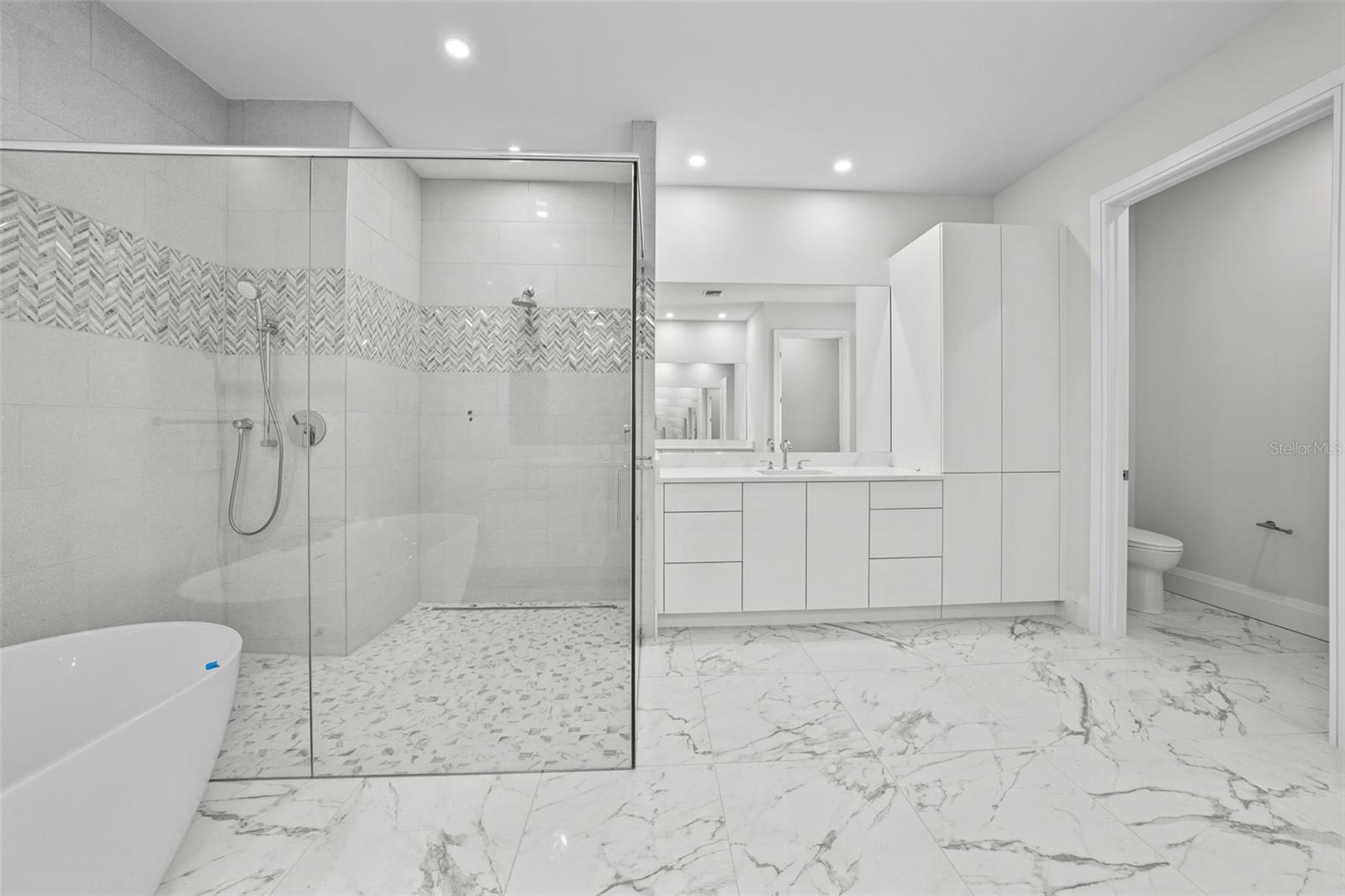 2910 W BARCELONA ST #PH-2303, TAMPA, FL, 33629