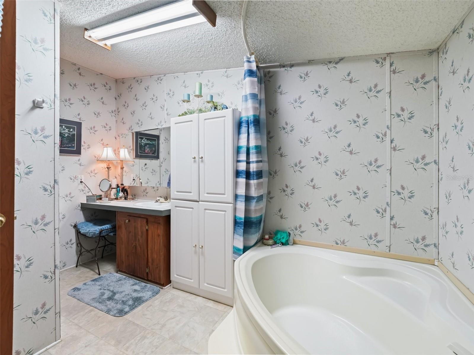 9101 CR 647D, BUSHNELL, FL, 33513