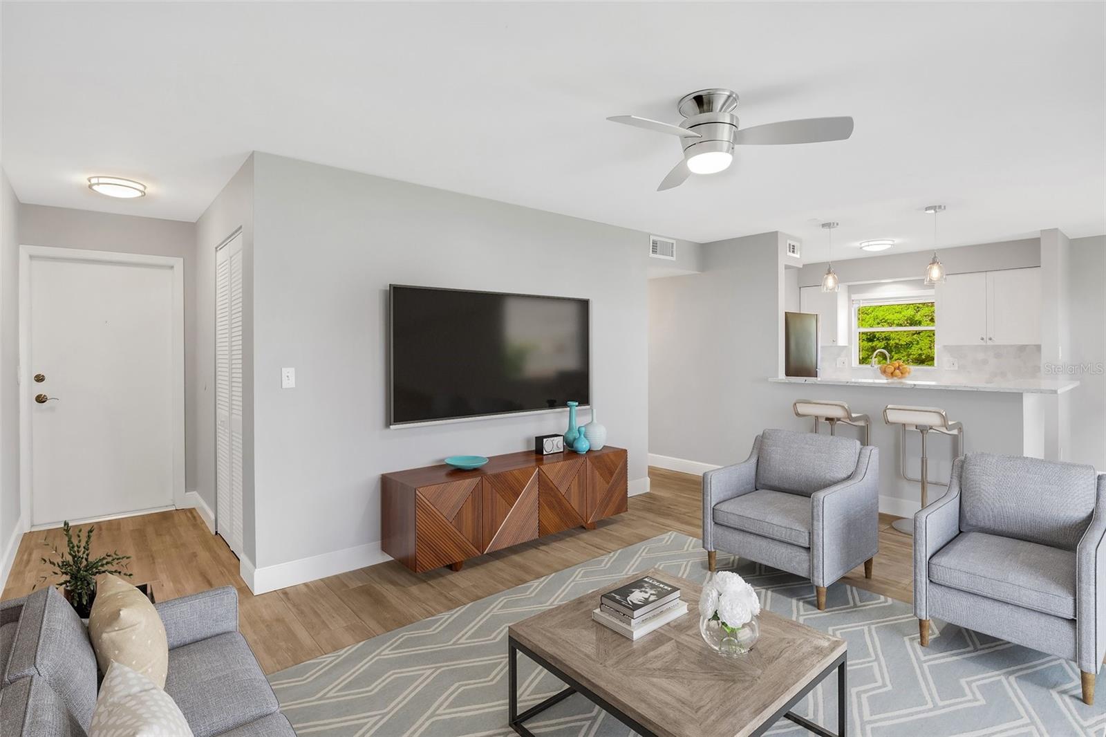 522 PINE AVE #8B, ANNA MARIA, FL, 34216