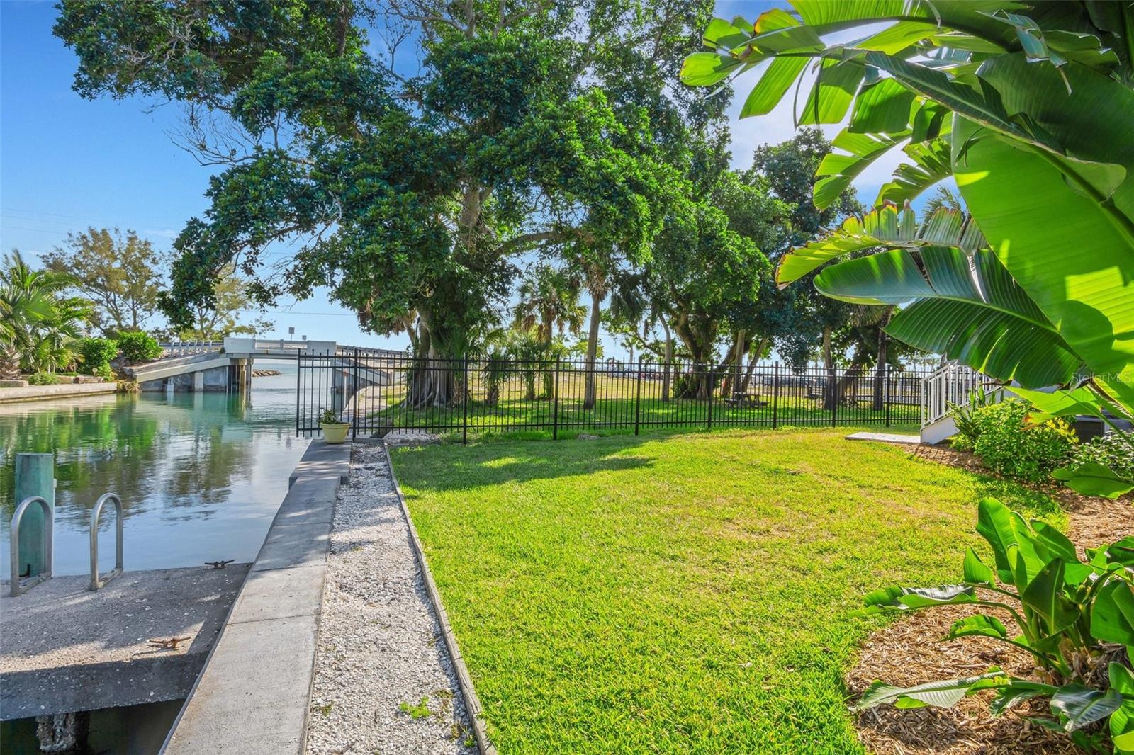 522 PINE AVE #8B, ANNA MARIA, FL, 34216