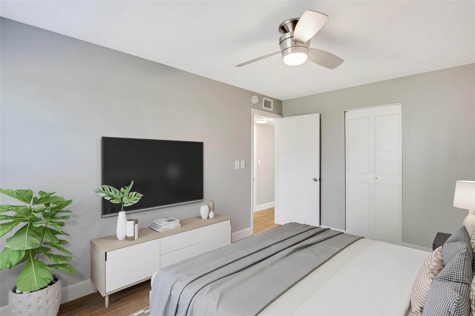 522 PINE AVE #8B, ANNA MARIA, FL, 34216