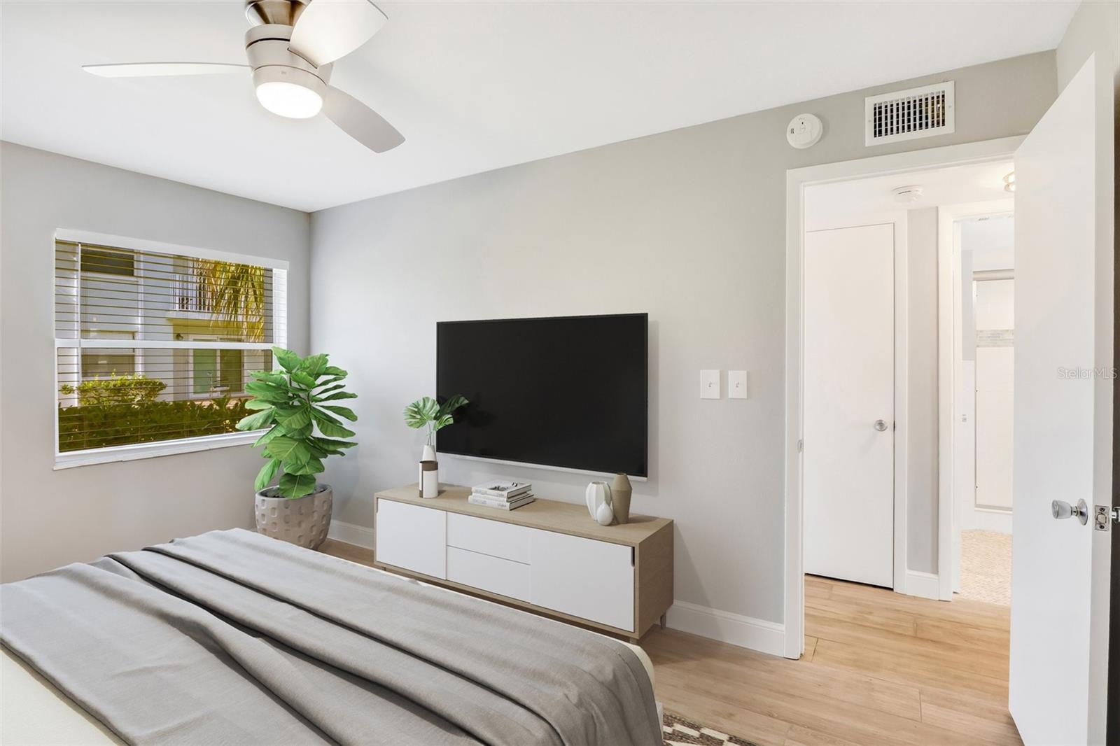 522 PINE AVE #8B, ANNA MARIA, FL, 34216