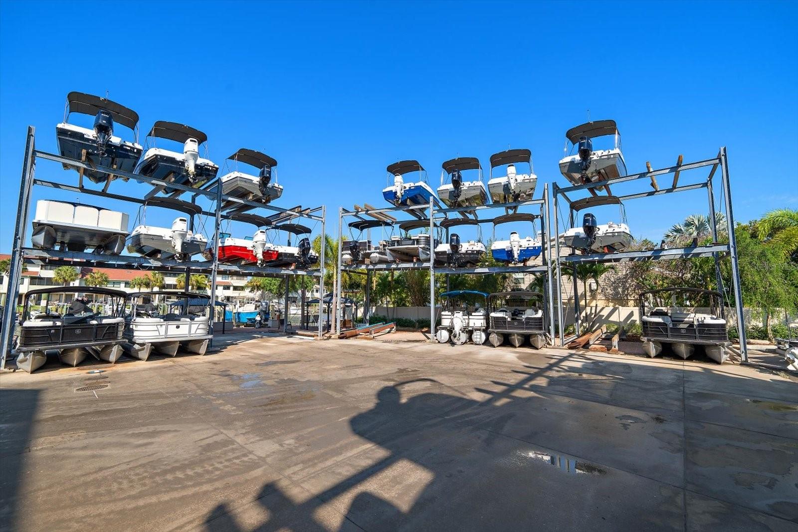 2400 BAYSHORE BLVD, DUNEDIN, FL, 34698