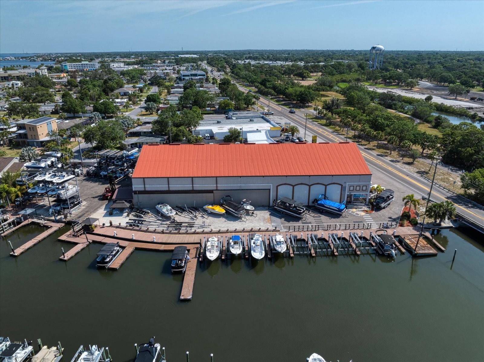 2400 BAYSHORE BLVD, DUNEDIN, FL, 34698