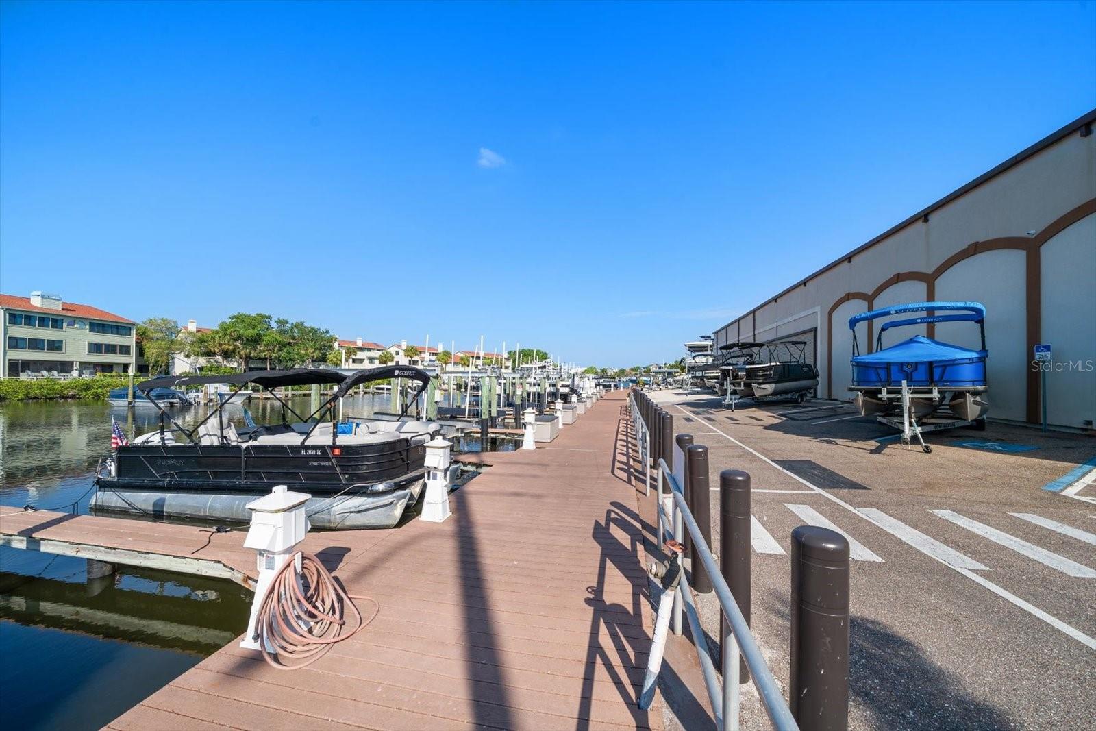 2400 BAYSHORE BLVD, DUNEDIN, FL, 34698