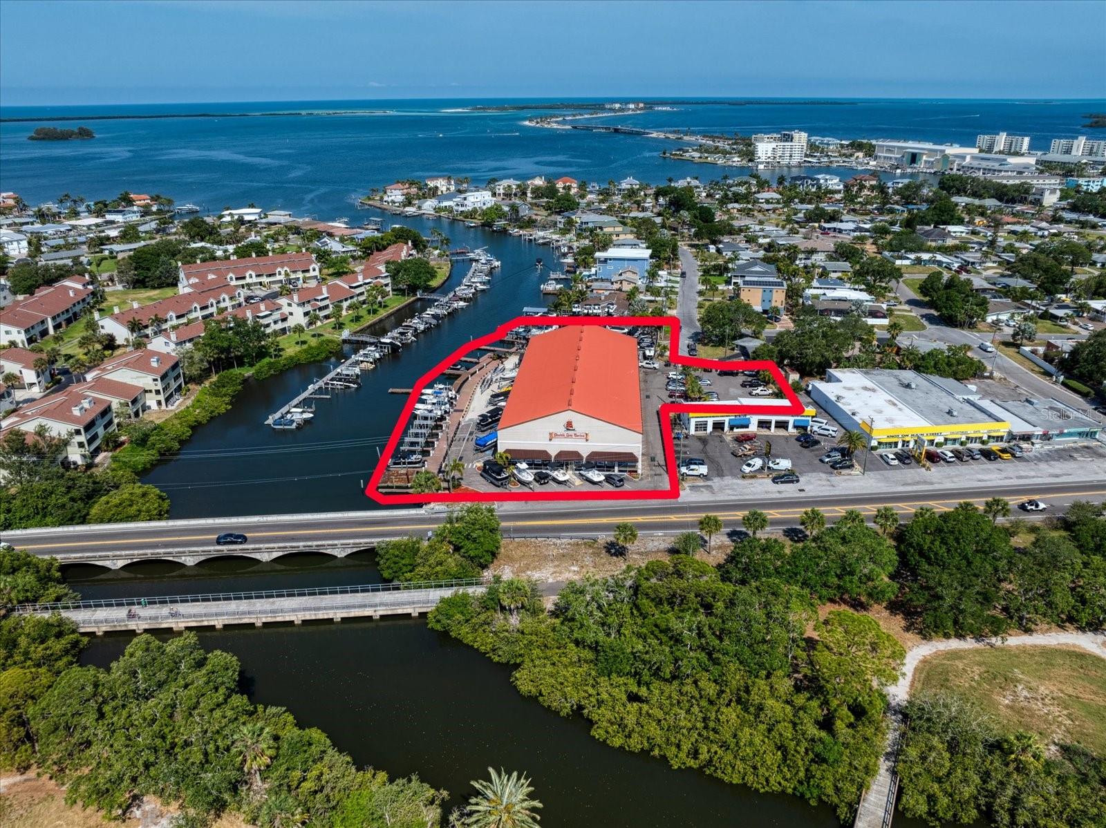 2400 BAYSHORE BLVD, DUNEDIN, FL, 34698