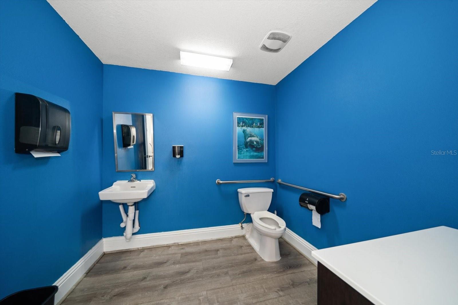 2400 BAYSHORE BLVD, DUNEDIN, FL, 34698