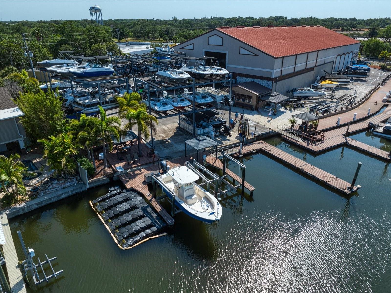 2400 BAYSHORE BLVD, DUNEDIN, FL, 34698