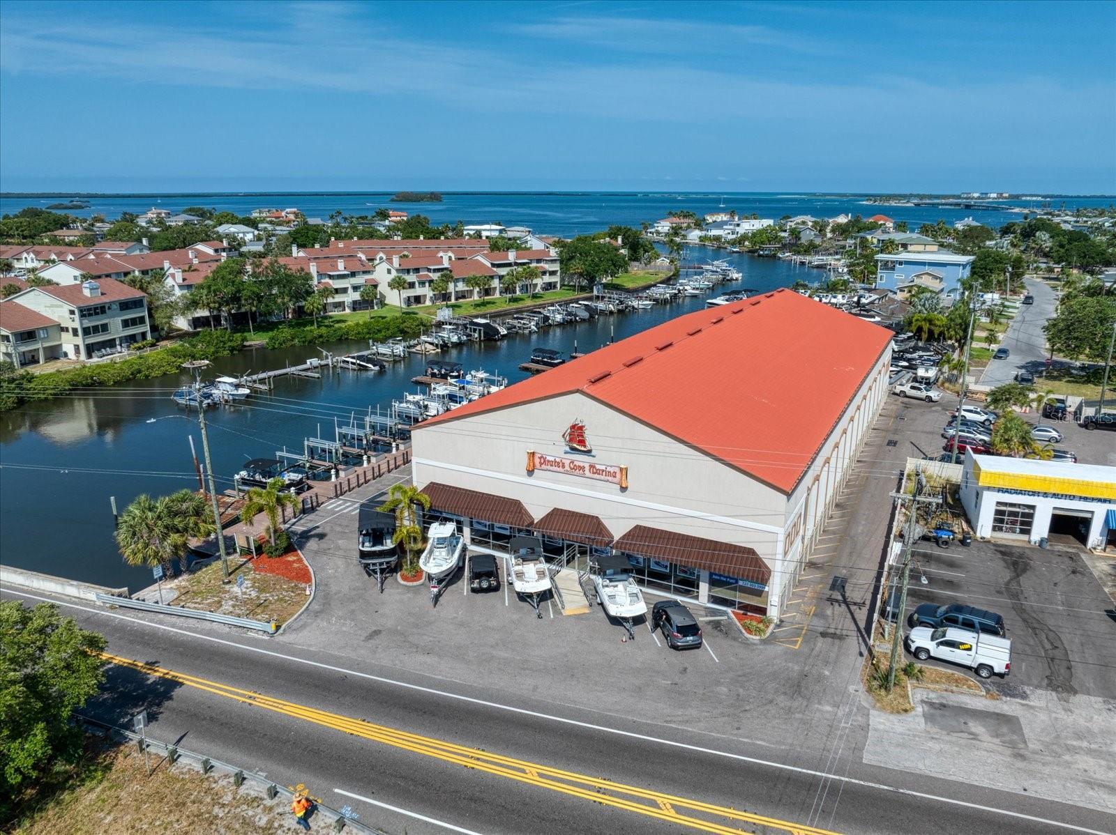 2400 BAYSHORE BLVD, DUNEDIN, FL, 34698