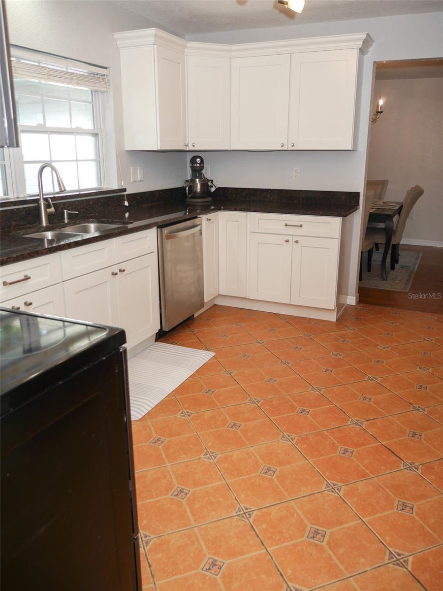 1222 E EDGEWOOD DR, LAKELAND, FL, 33803