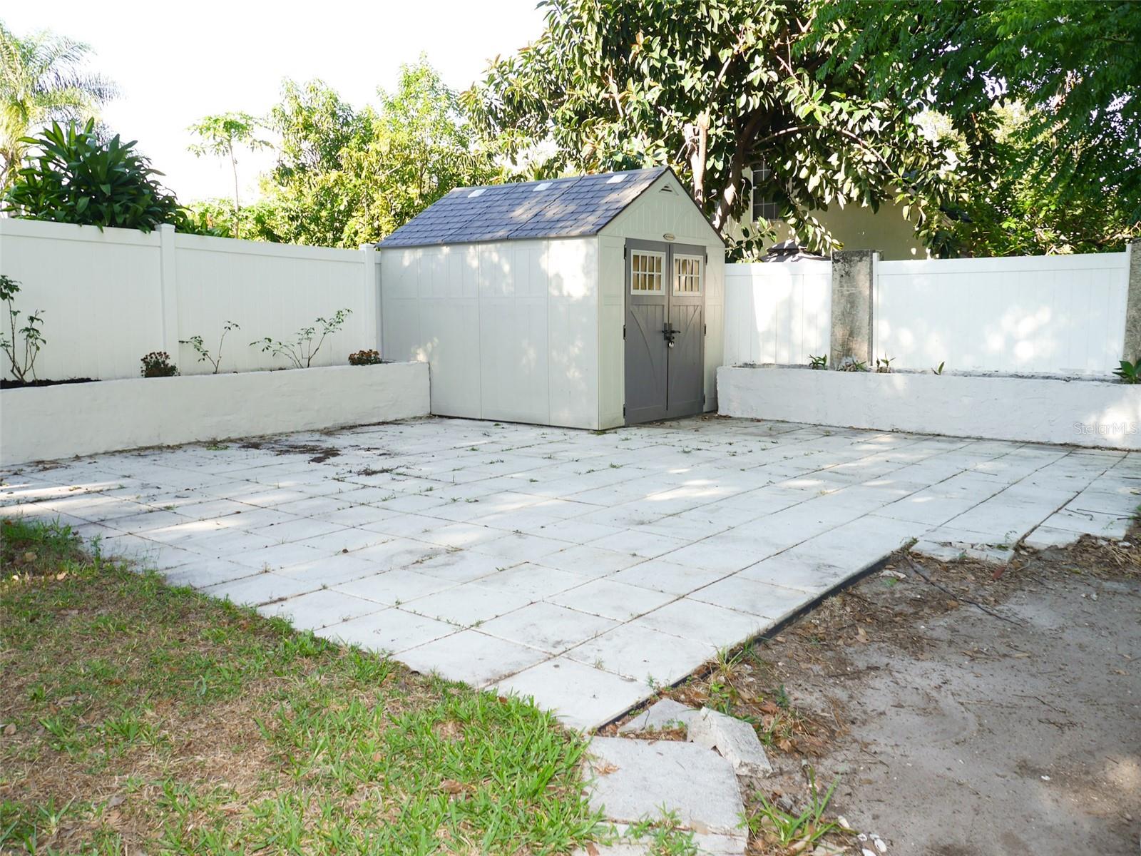 1222 E EDGEWOOD DR, LAKELAND, FL, 33803