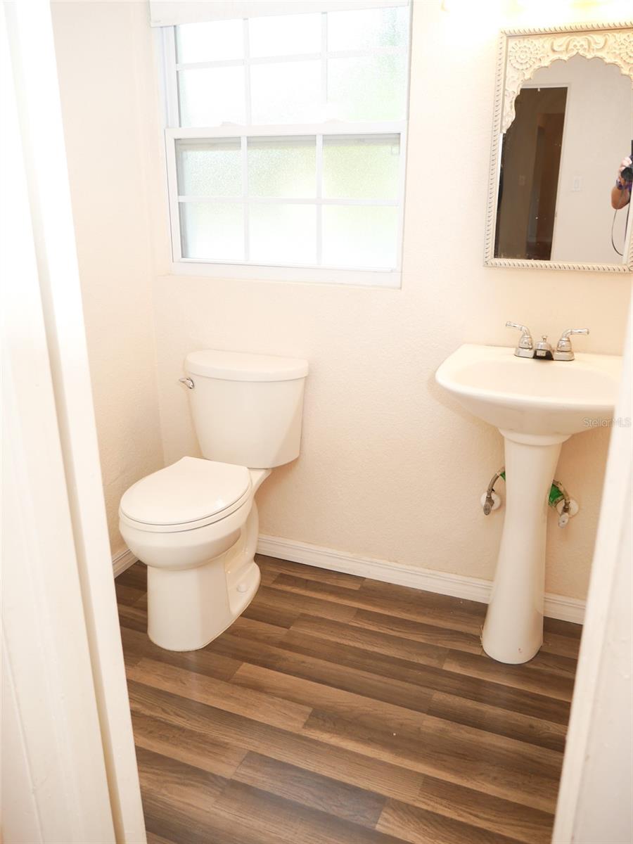 1222 E EDGEWOOD DR, LAKELAND, FL, 33803