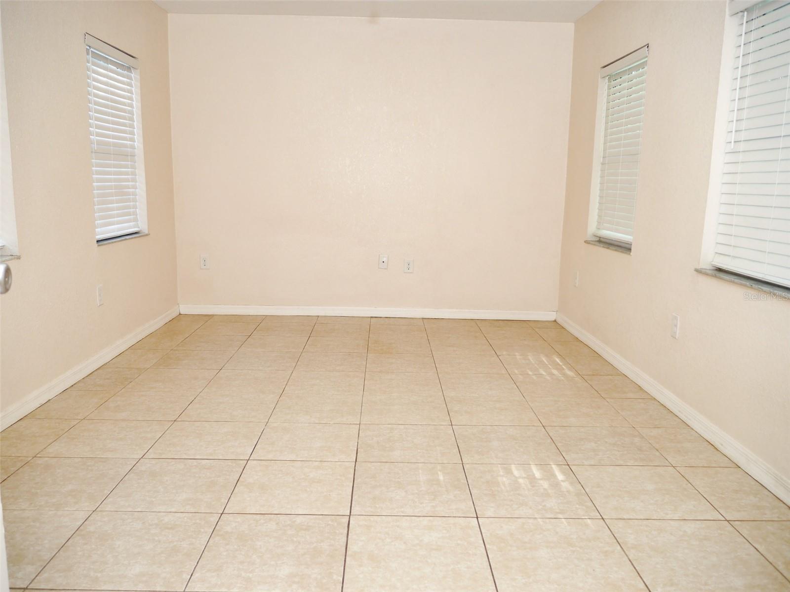 1222 E EDGEWOOD DR, LAKELAND, FL, 33803