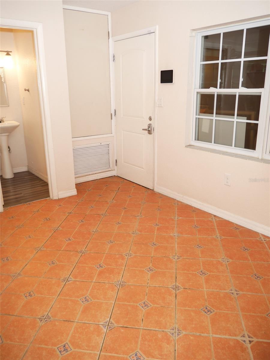 1222 E EDGEWOOD DR, LAKELAND, FL, 33803