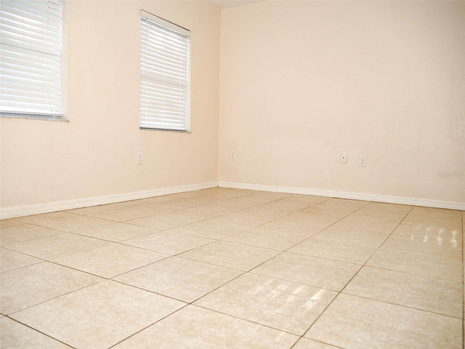 1222 E EDGEWOOD DR, LAKELAND, FL, 33803