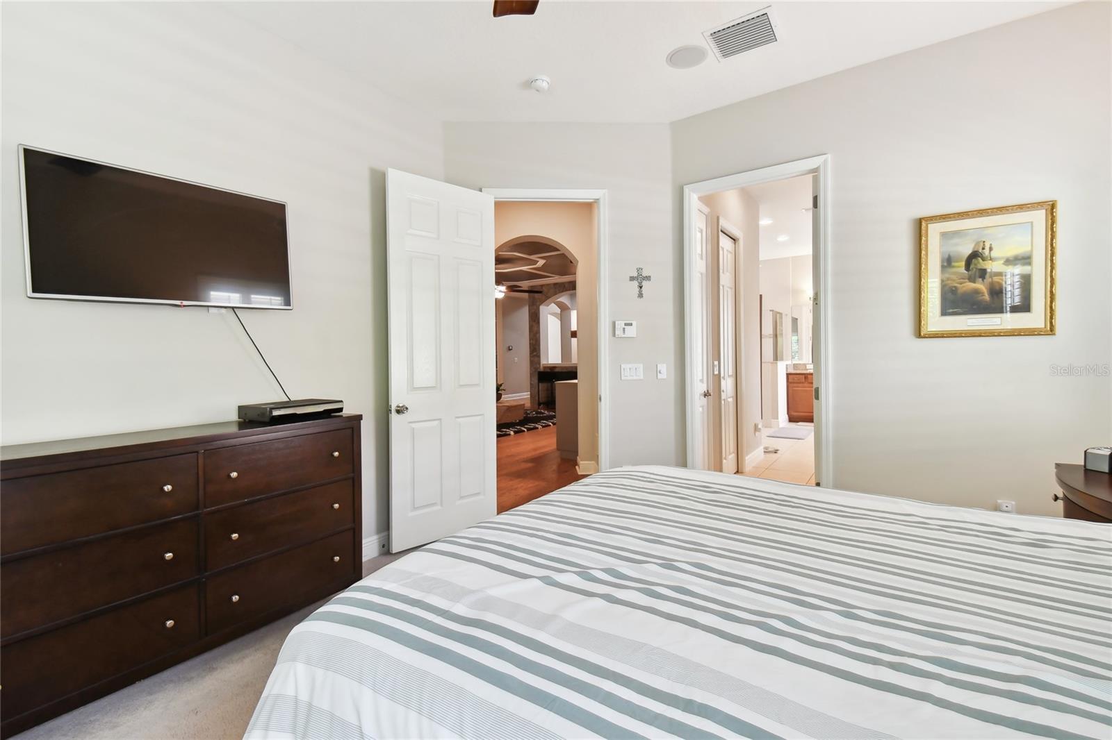 32875 NATURAL BRIDGE RD, WESLEY CHAPEL, FL, 33543