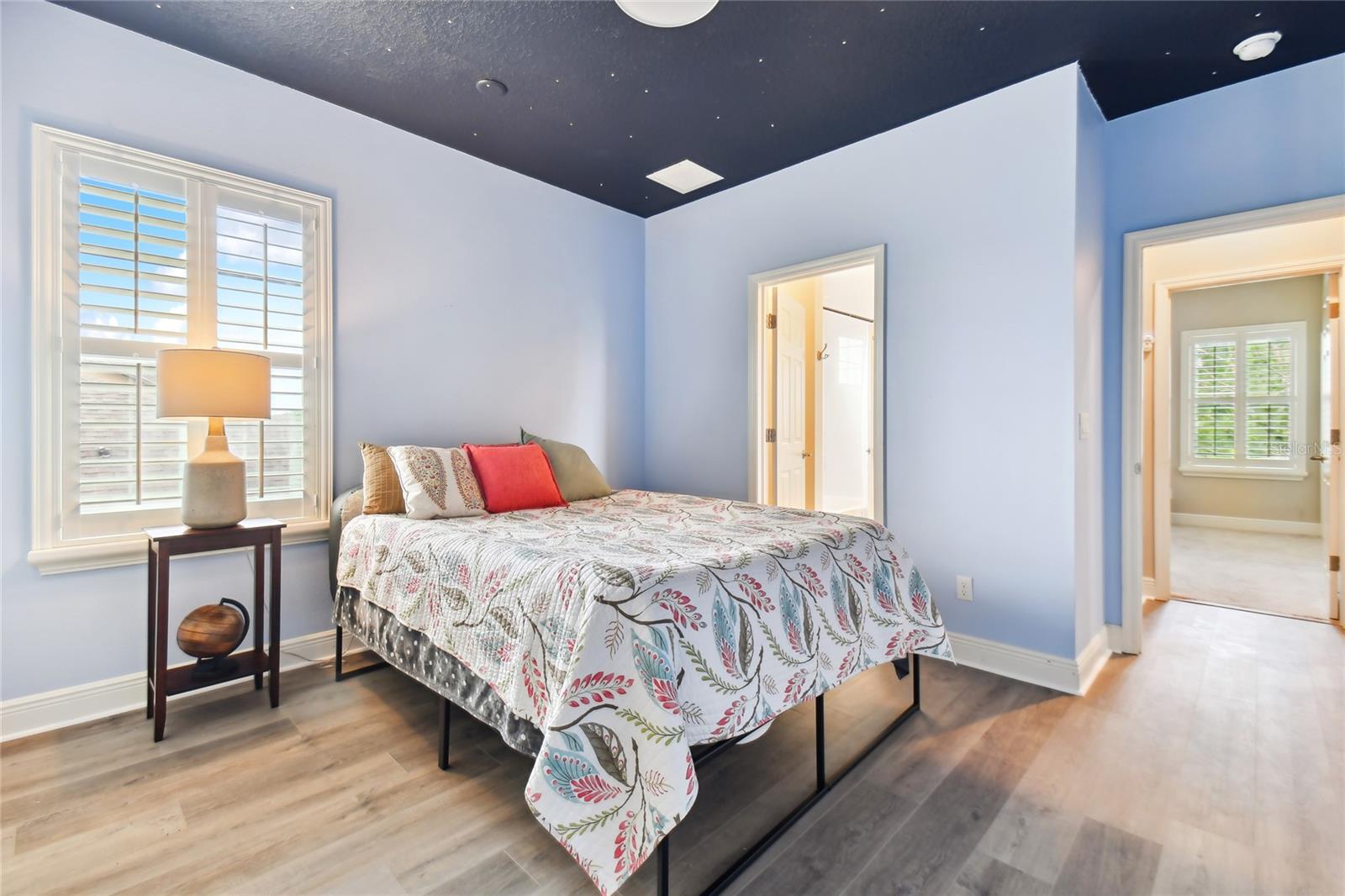 32875 NATURAL BRIDGE RD, WESLEY CHAPEL, FL, 33543