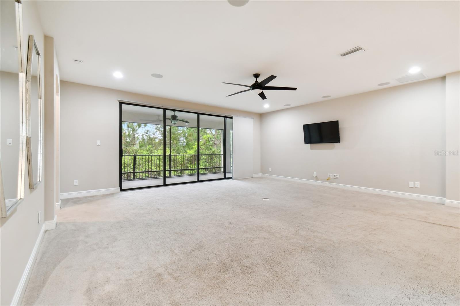 32875 NATURAL BRIDGE RD, WESLEY CHAPEL, FL, 33543