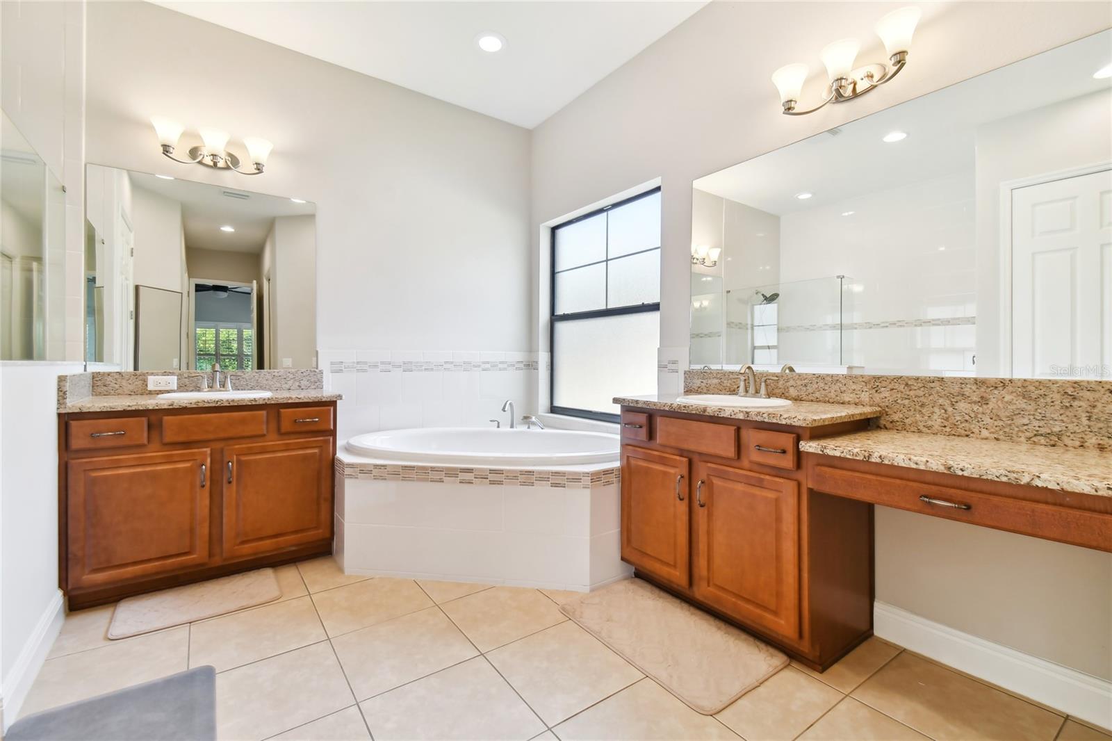 32875 NATURAL BRIDGE RD, WESLEY CHAPEL, FL, 33543