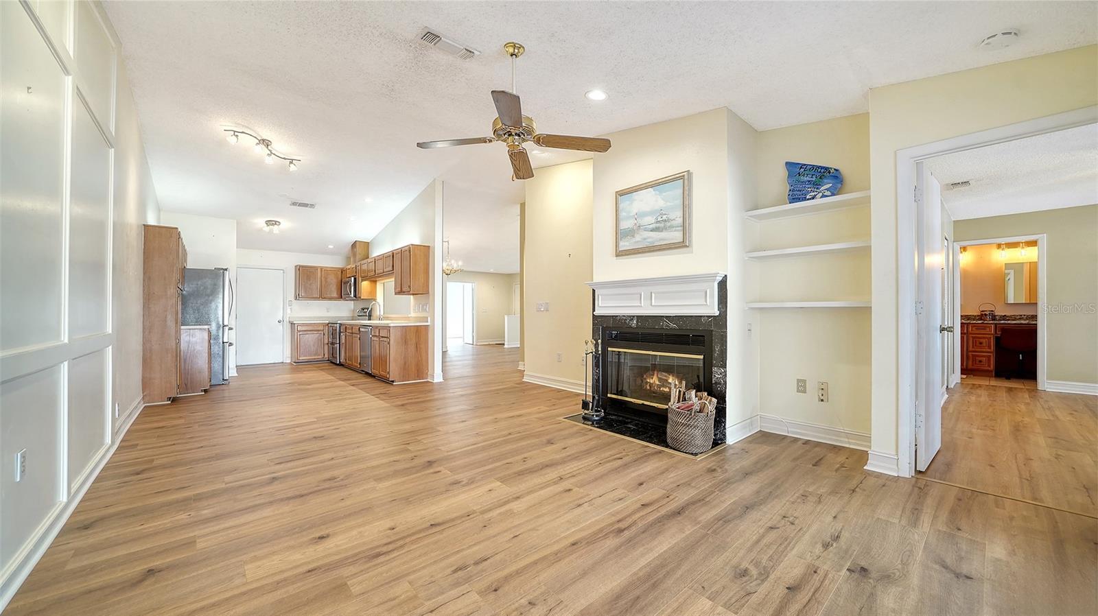 5381 KELLY DR #15, SARASOTA, FL, 34233