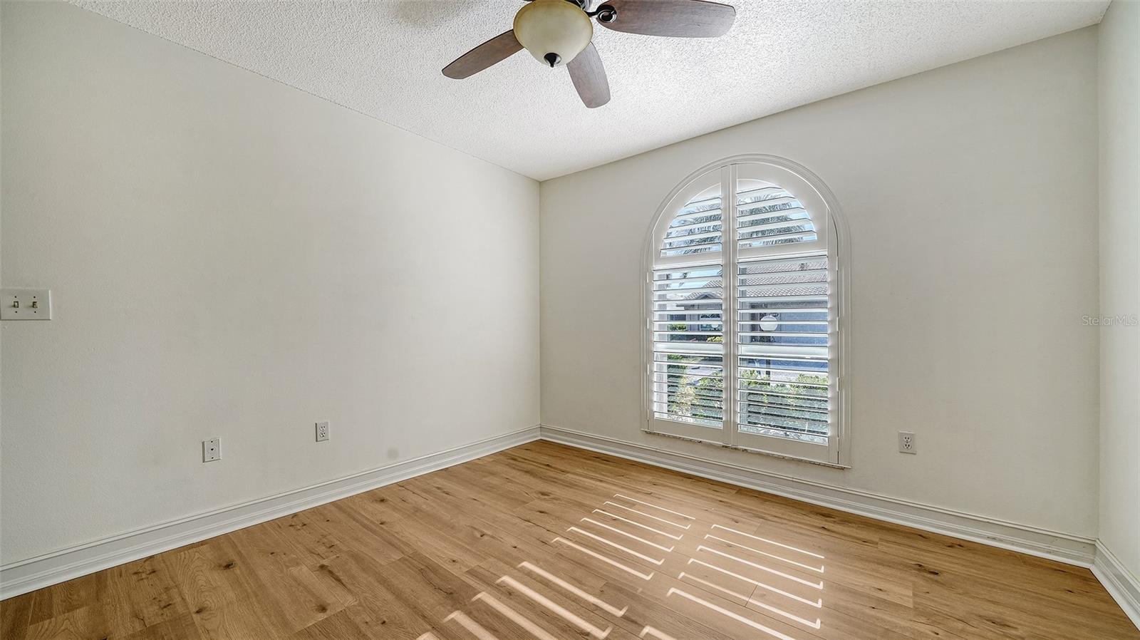 5381 KELLY DR #15, SARASOTA, FL, 34233