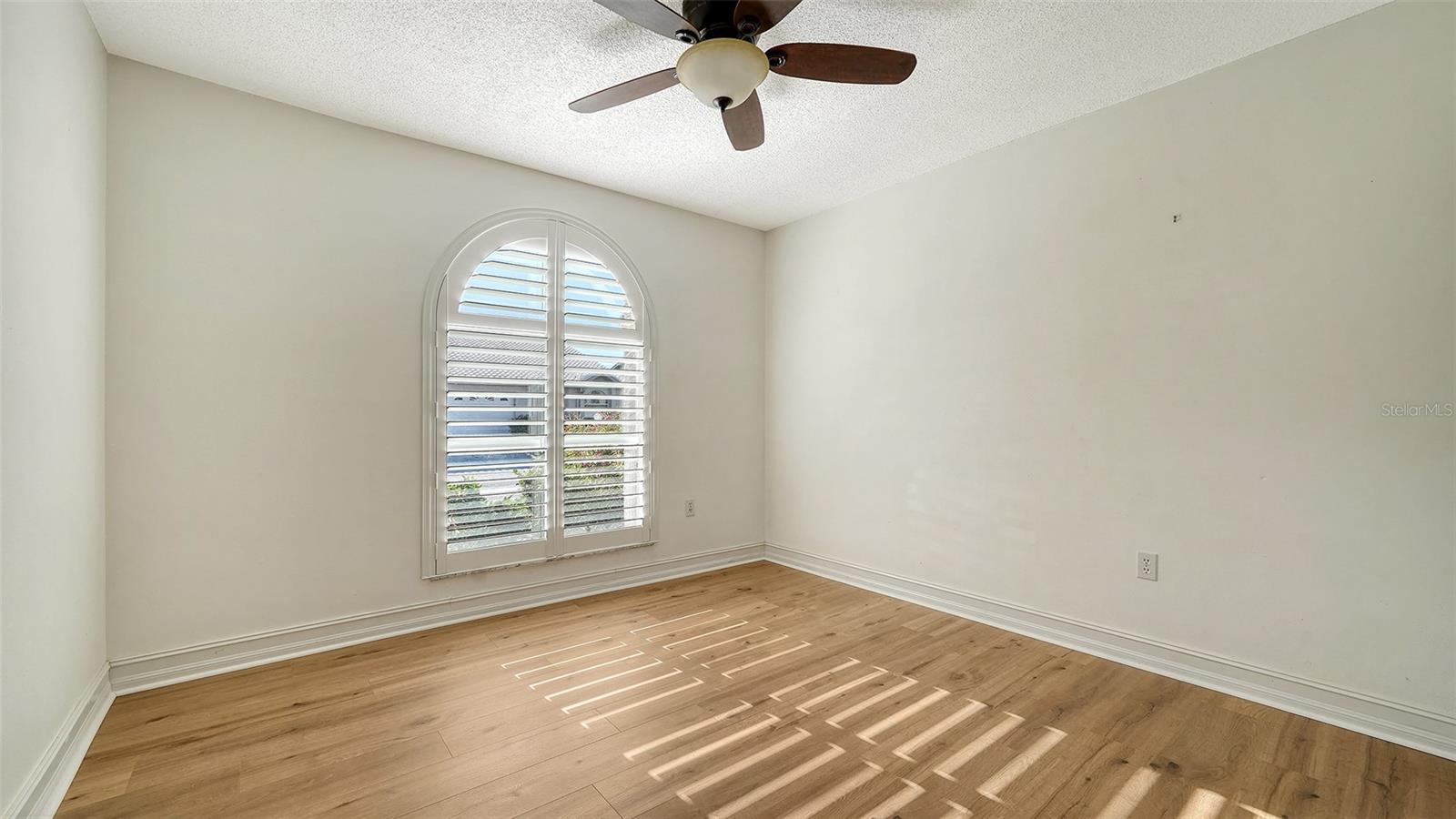 5381 KELLY DR #15, SARASOTA, FL, 34233