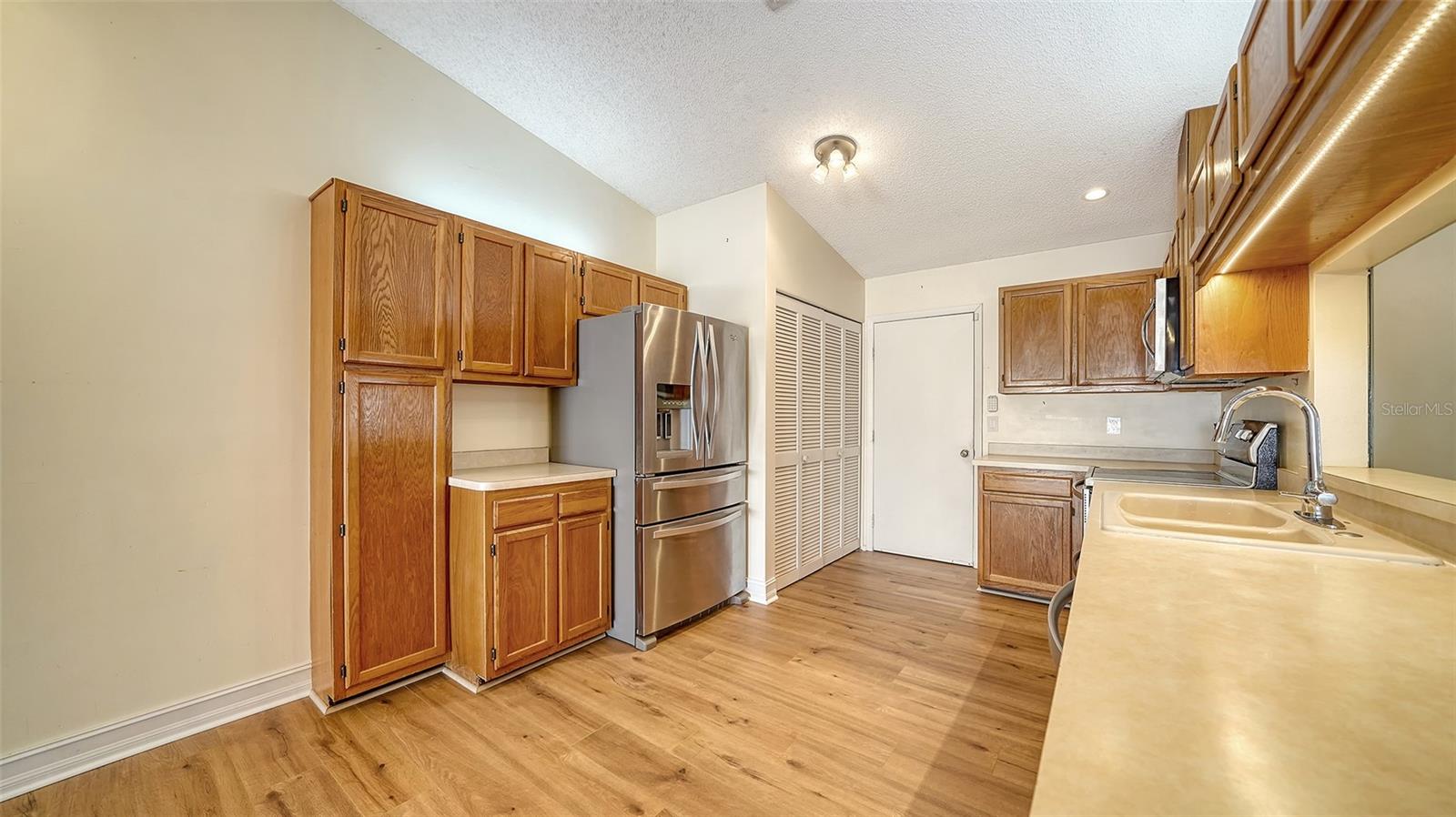 5381 KELLY DR #15, SARASOTA, FL, 34233