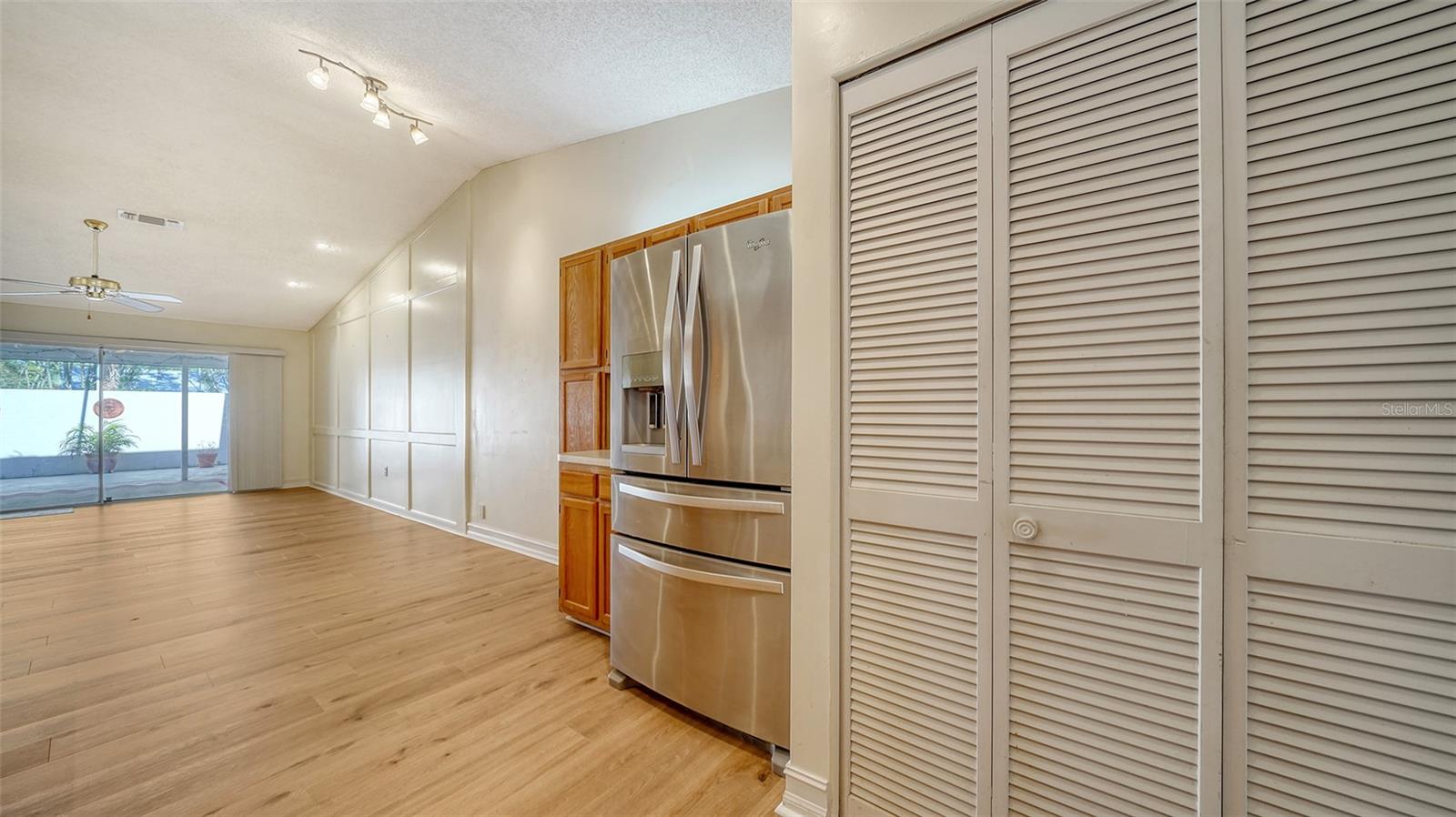 5381 KELLY DR #15, SARASOTA, FL, 34233