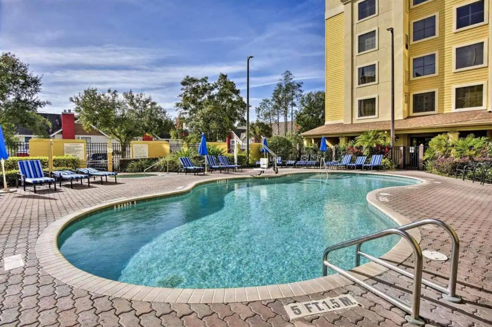 7601 CANADA AVE #220, ORLANDO, FL, 32819