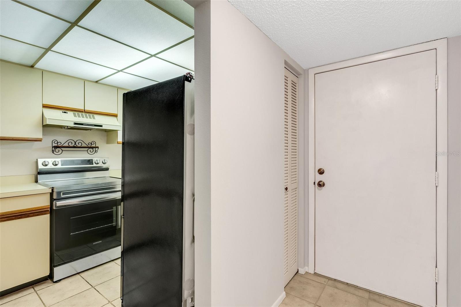 8151 HEATHERWOOD DR #110, SEMINOLE, FL, 33777