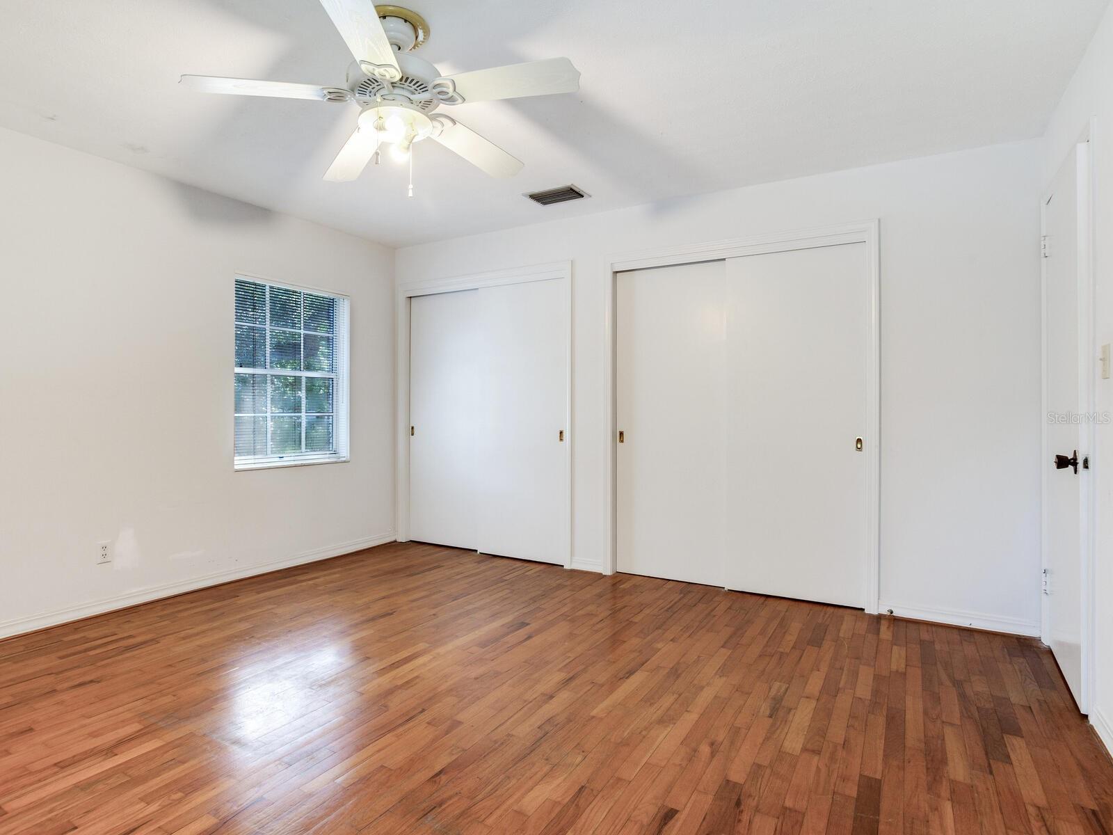 2902 W BAYSHORE CT, TAMPA, FL, 33611