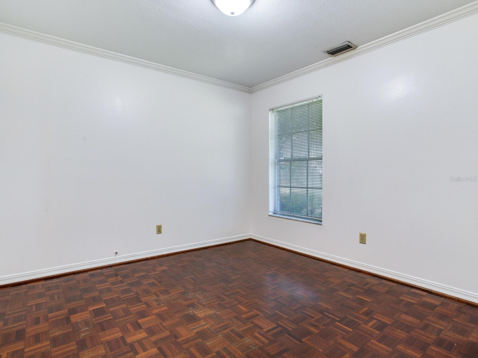 2902 W BAYSHORE CT, TAMPA, FL, 33611