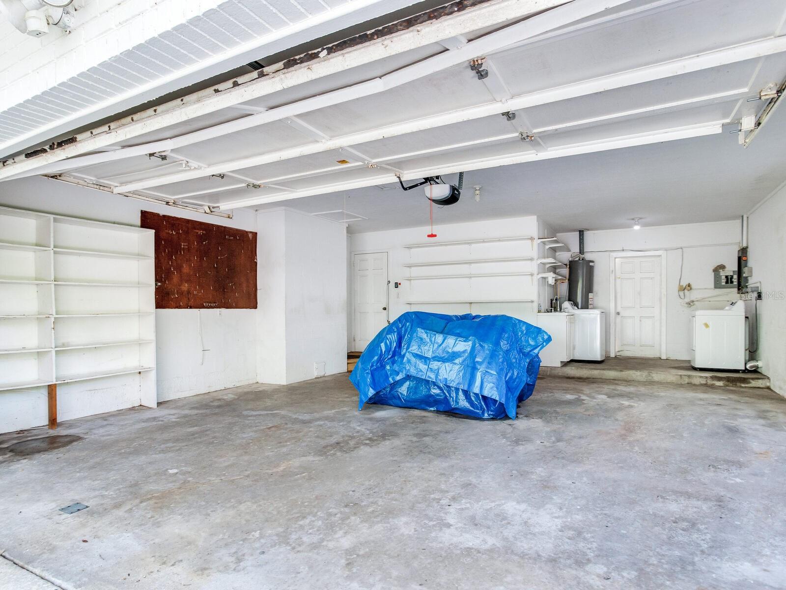 2902 W BAYSHORE CT, TAMPA, FL, 33611