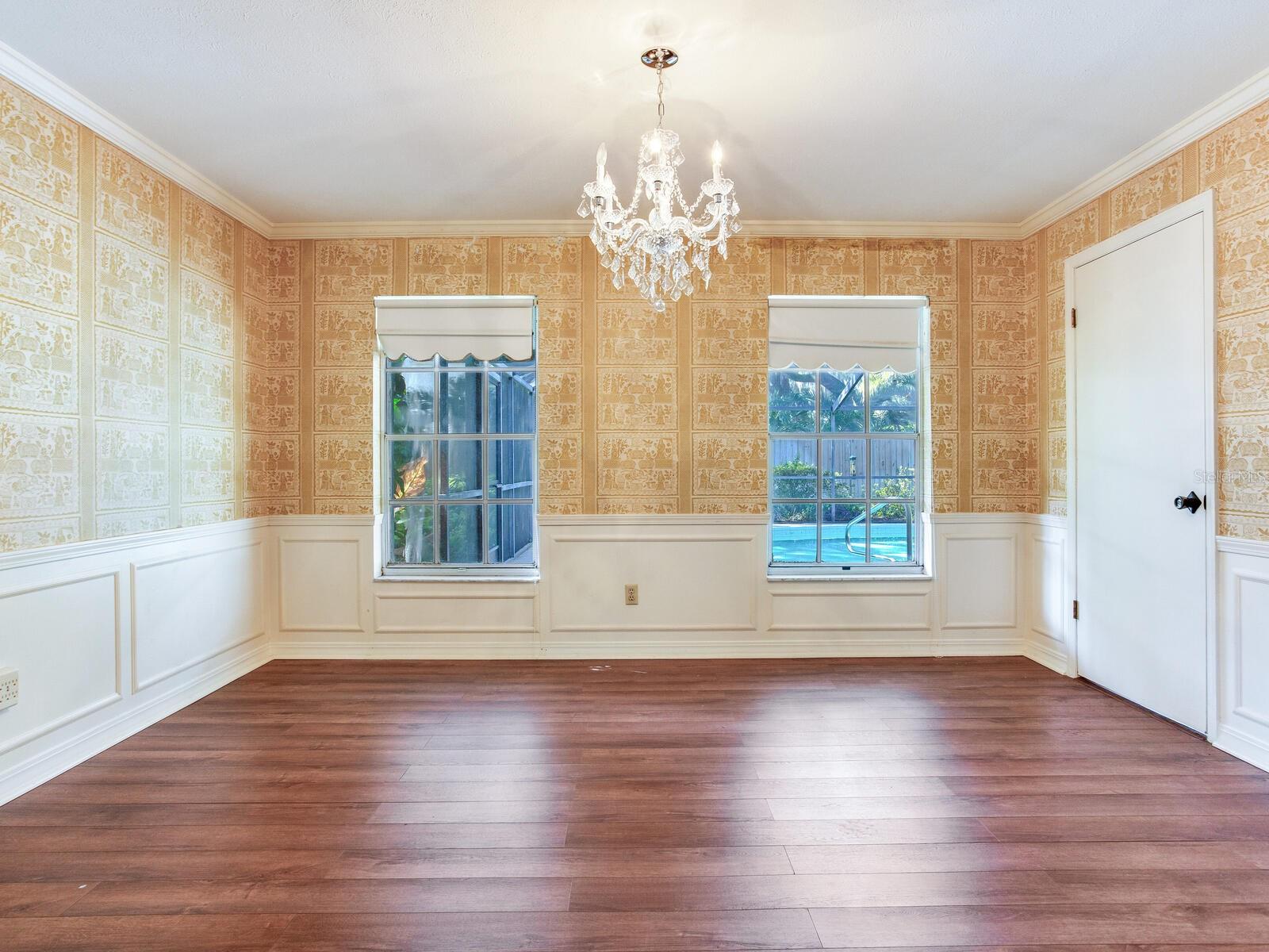 2902 W BAYSHORE CT, TAMPA, FL, 33611