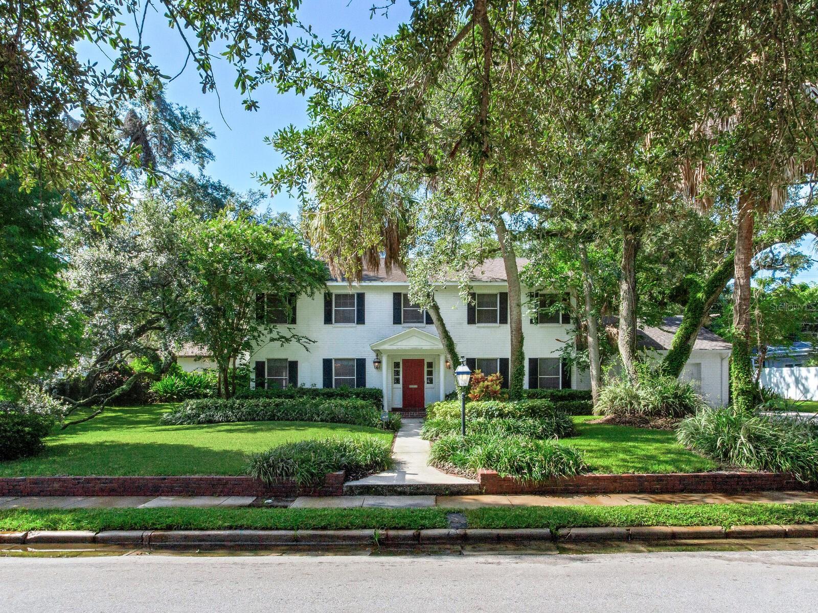 2902 W BAYSHORE CT, TAMPA, FL, 33611