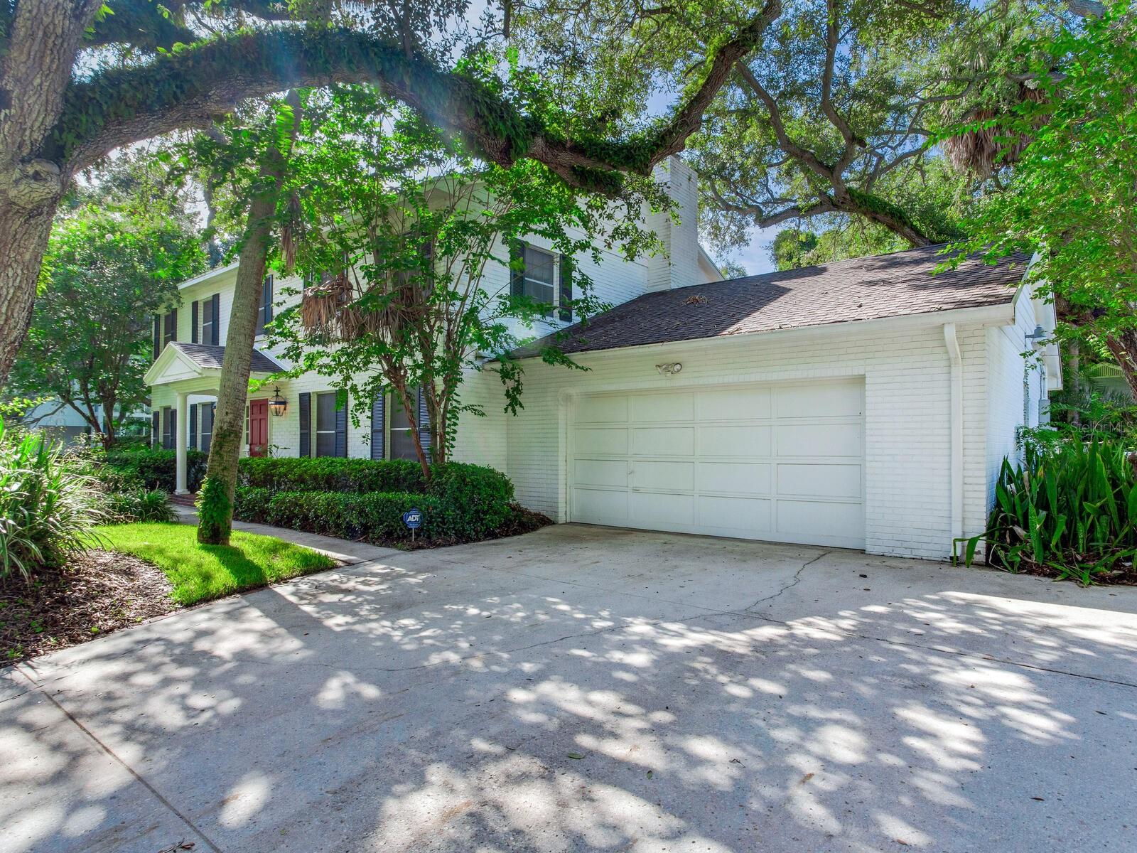 2902 W BAYSHORE CT, TAMPA, FL, 33611