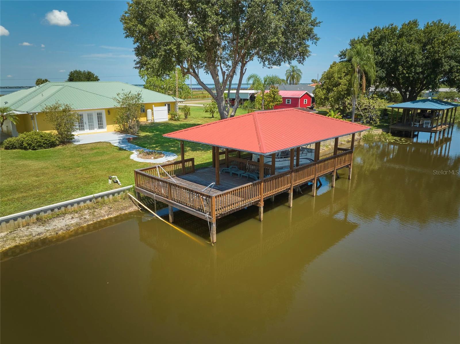 6589 BANYAN DR, INDIAN LAKE ESTATES, FL, 33855