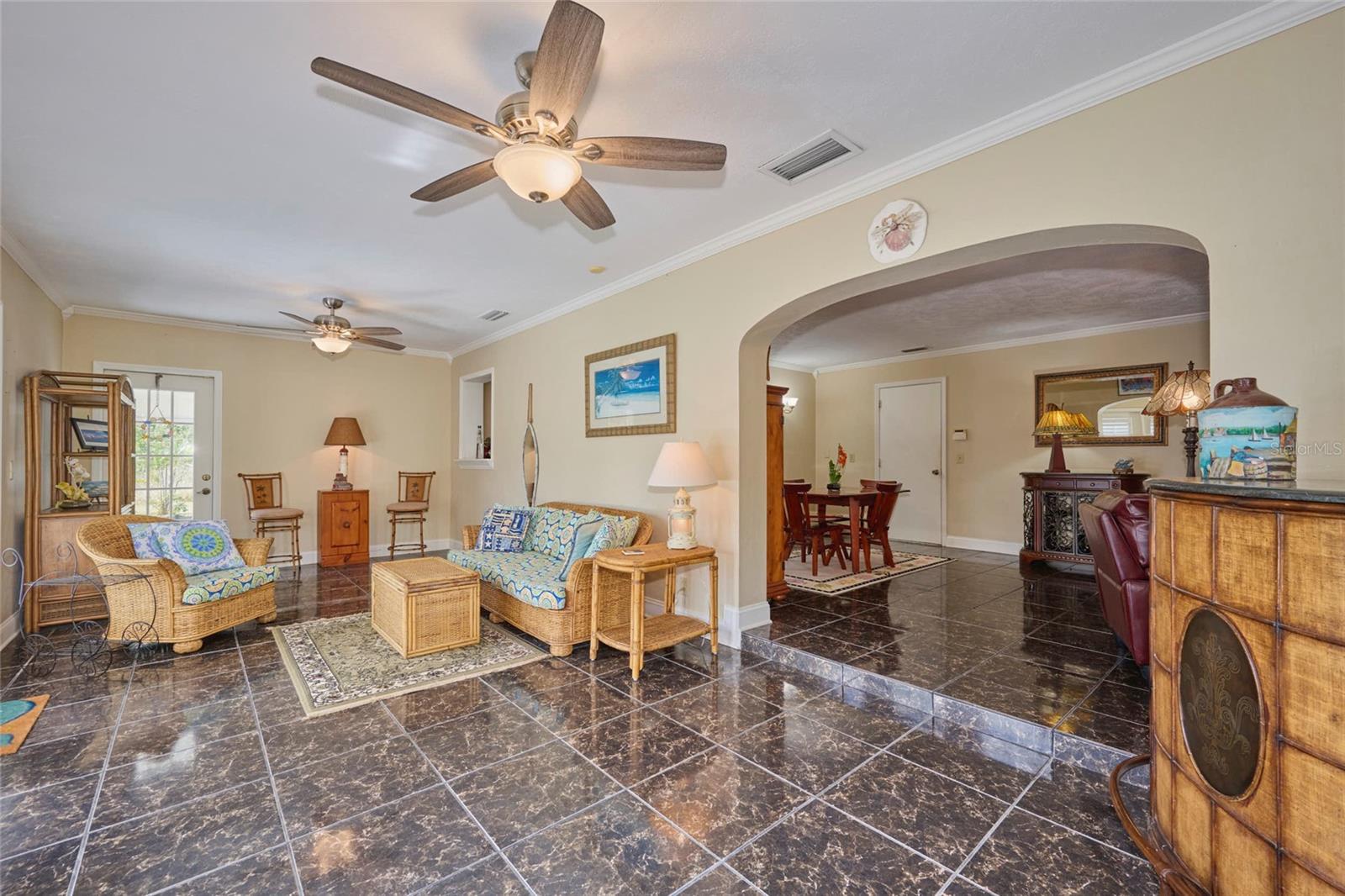 6589 BANYAN DR, INDIAN LAKE ESTATES, FL, 33855