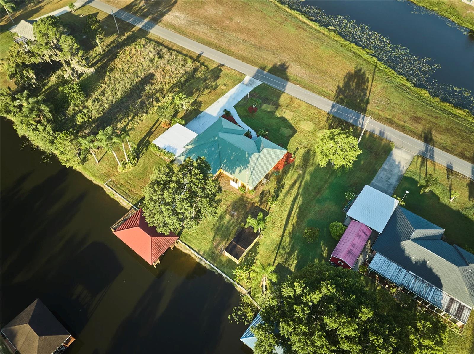 6589 BANYAN DR, INDIAN LAKE ESTATES, FL, 33855