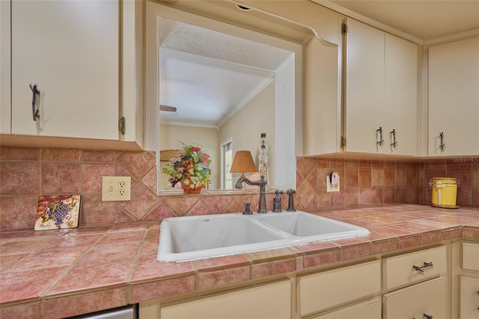 6589 BANYAN DR, INDIAN LAKE ESTATES, FL, 33855
