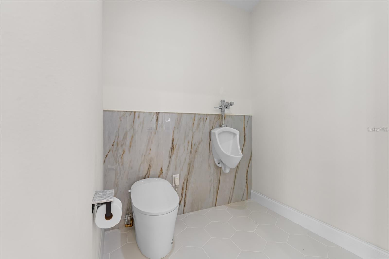 1978 COUNTRY CLUB DR, PORT ORANGE, FL, 32128