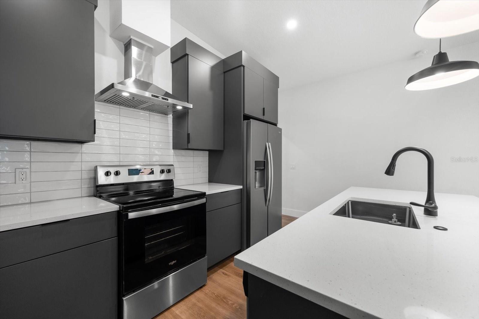 195 CHANDLER RD, NOKOMIS, FL, 34275