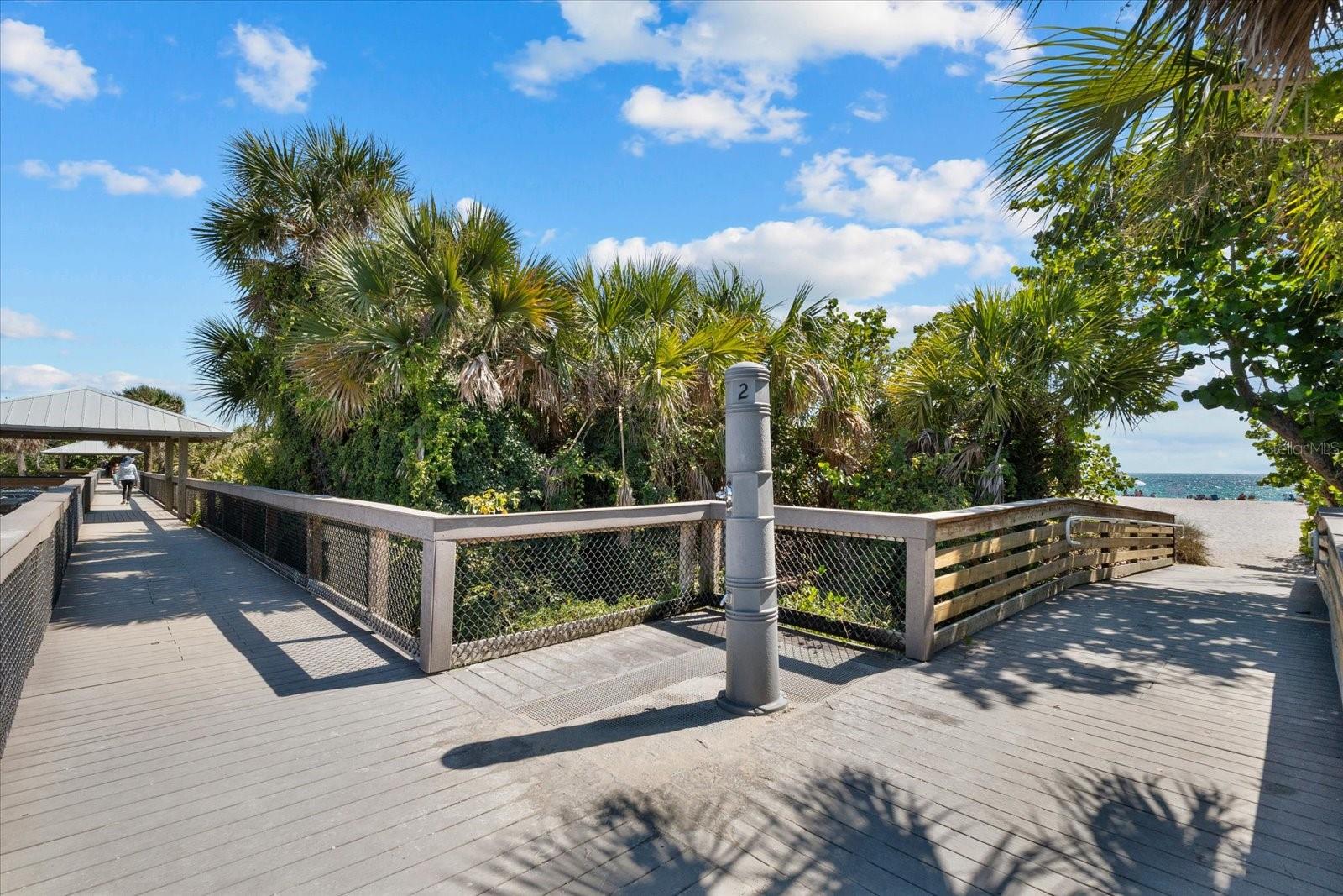 195 CHANDLER RD, NOKOMIS, FL, 34275