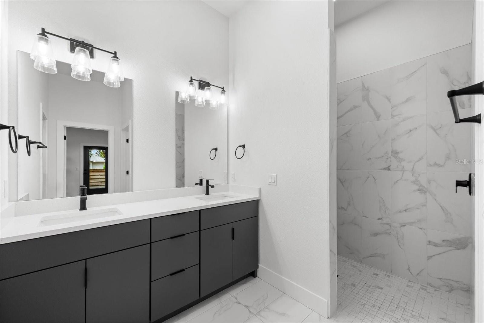 195 CHANDLER RD, NOKOMIS, FL, 34275